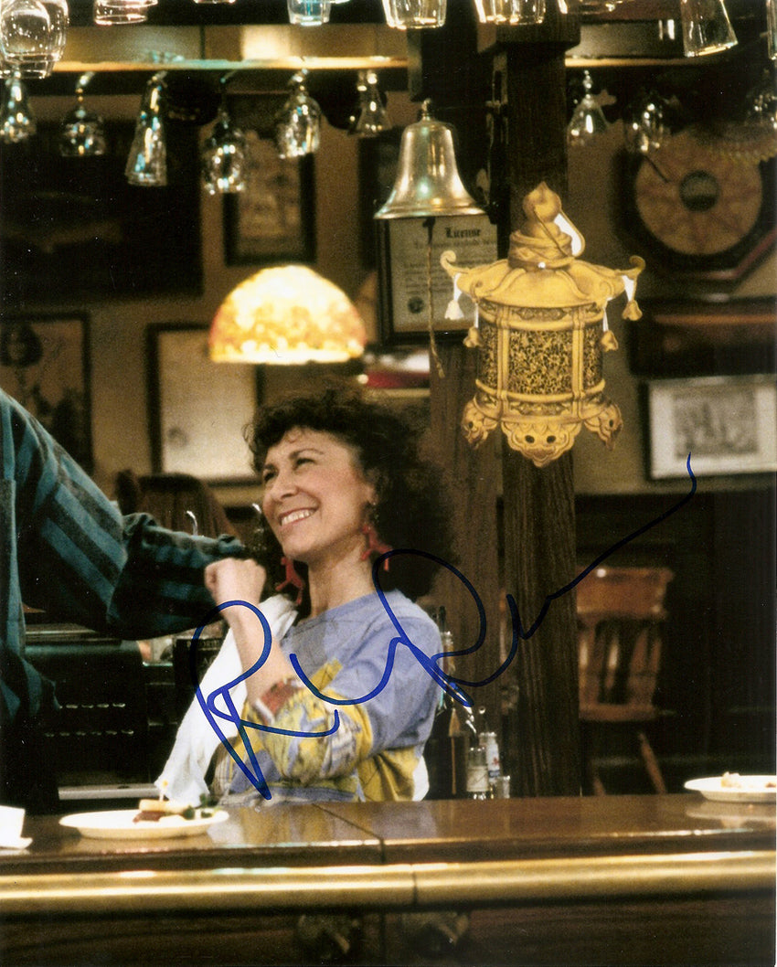 Rhea Perlman