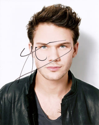 Jeremy Irvine